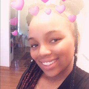 Meet your Posher, Brittney